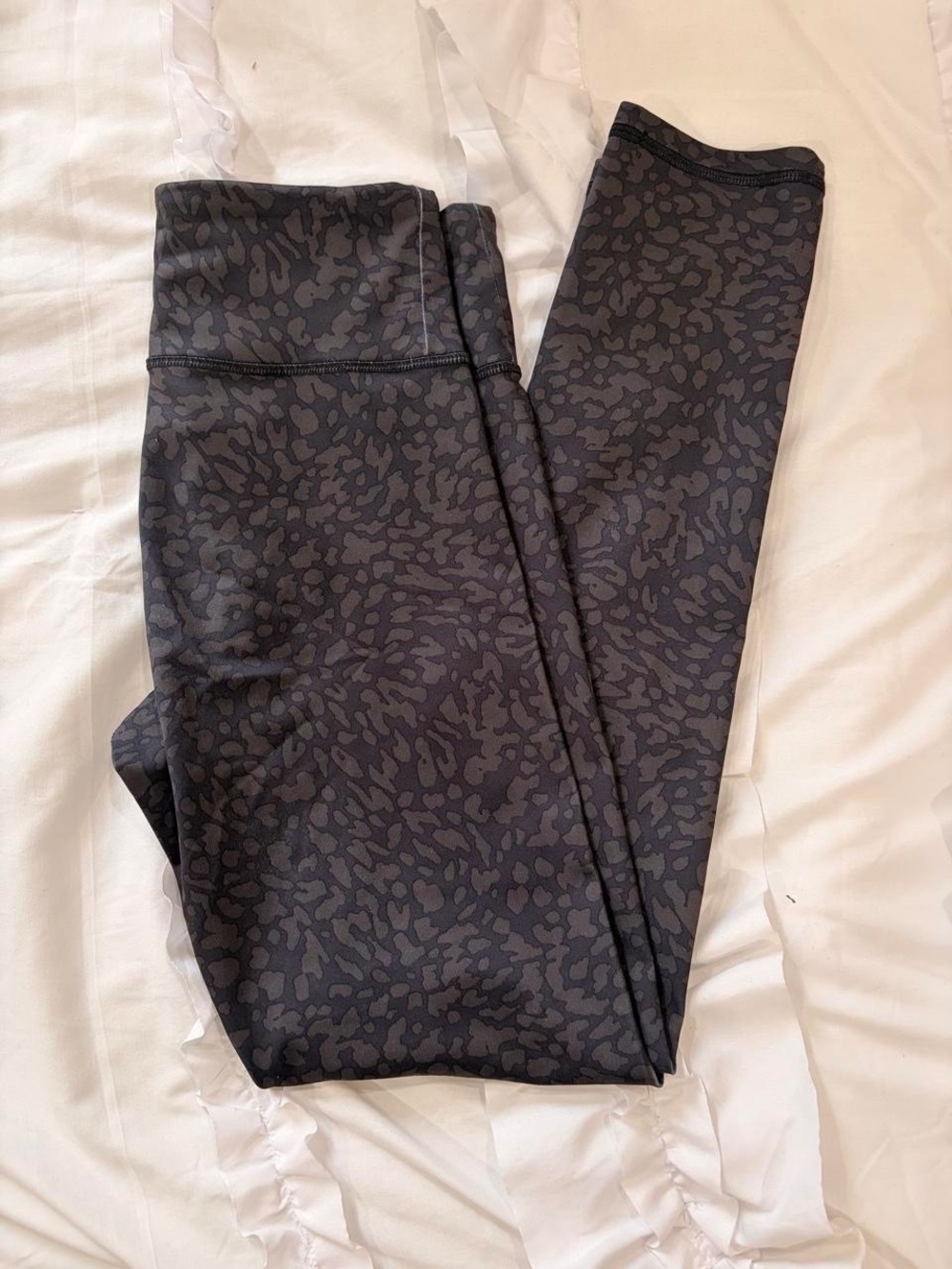 Old Navy Girls' Dark Gray Leopard Print Leggings